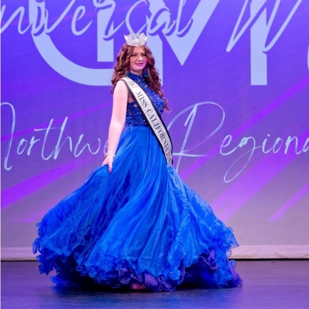 Sherri Hill semi custom Size 6 pageant gown